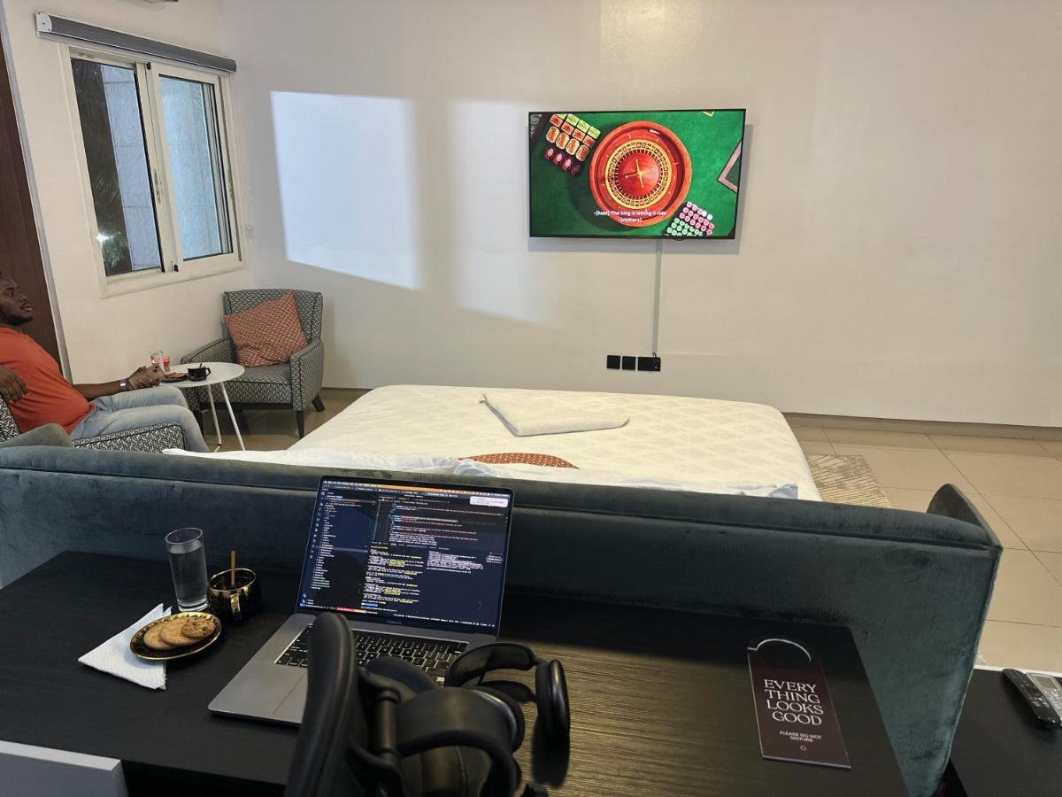 Guided Hospitality - Luxury Accommodations Lagos Eksteriør bilde